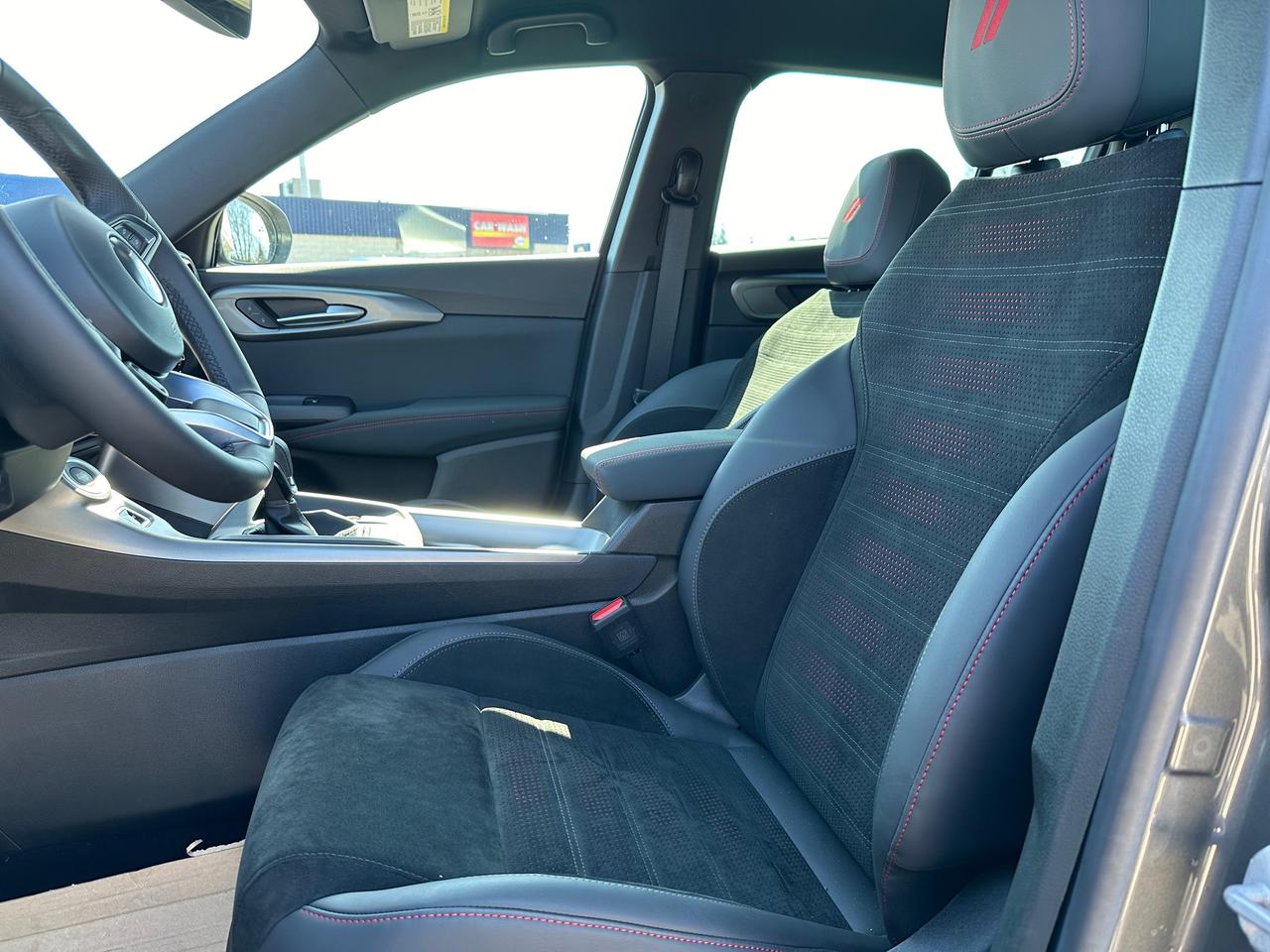 2024 Dodge Hornet R/T Photo