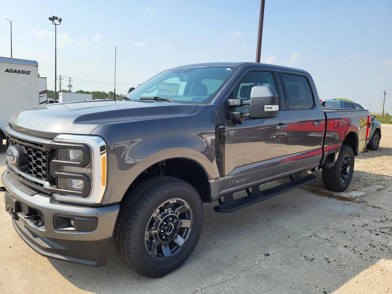 2023 Ford F-250 Lariat 4WD Crew Cab 6.75' Box