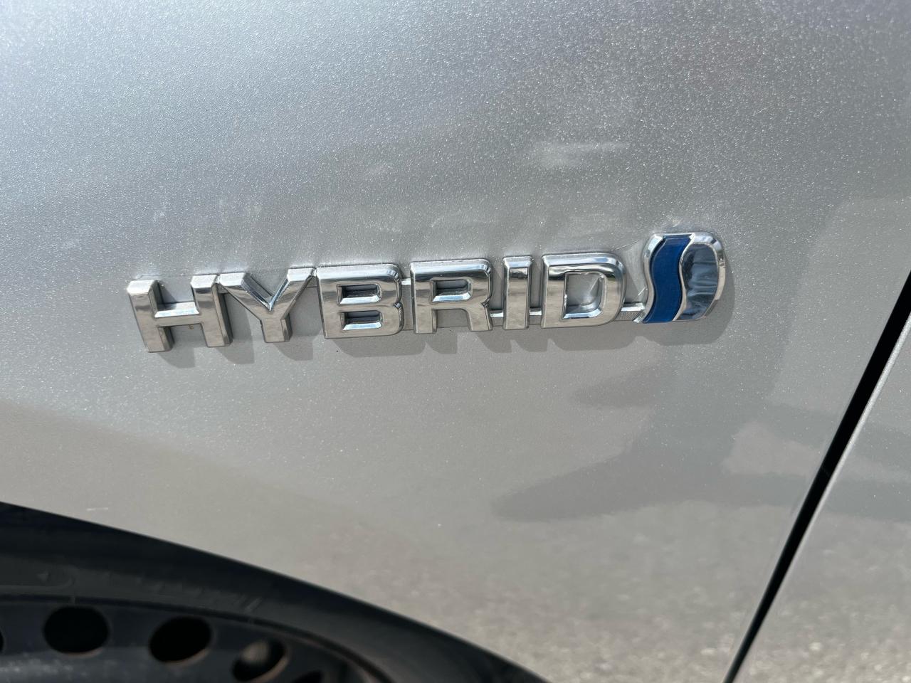 2014 Toyota Prius c Hybird - Photo #12