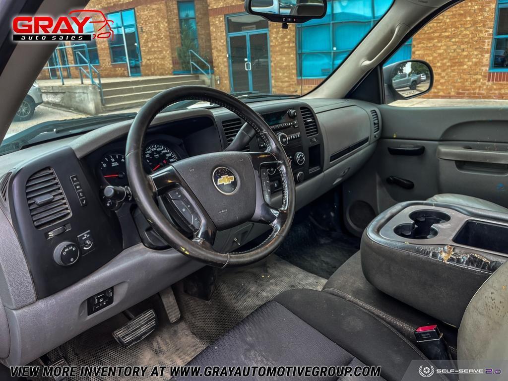 2012 Chevrolet Silverado 1500 2WD Reg Cab 133.0" WT - Photo #11