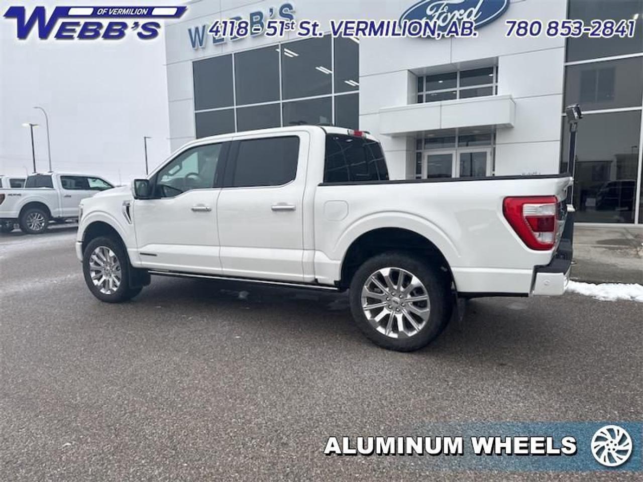 2023 Ford F-150 Limited 4WD SuperCrew 5.5' Box Photo3