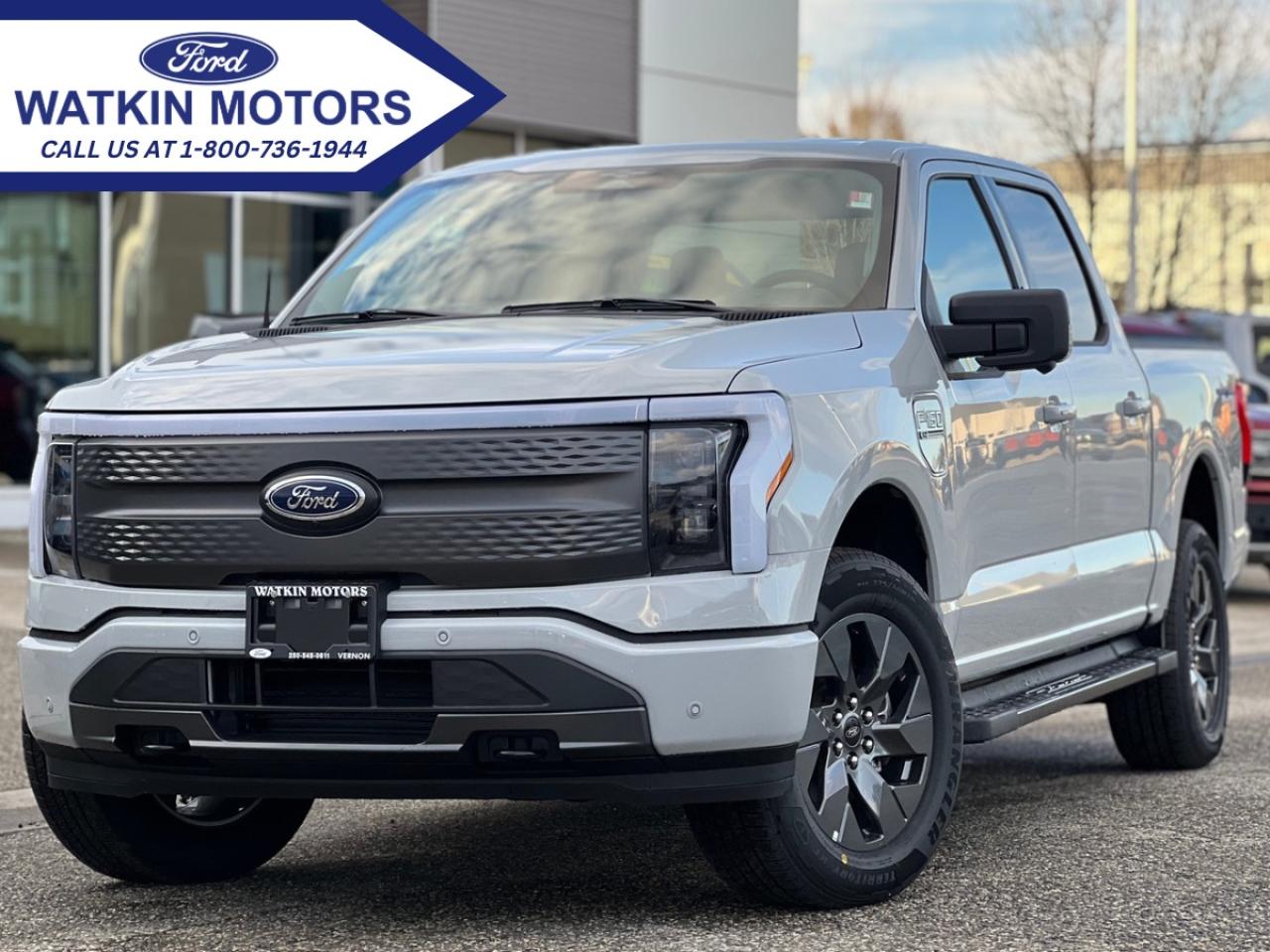 2023 Ford F-150 Lightning XLT Photo0