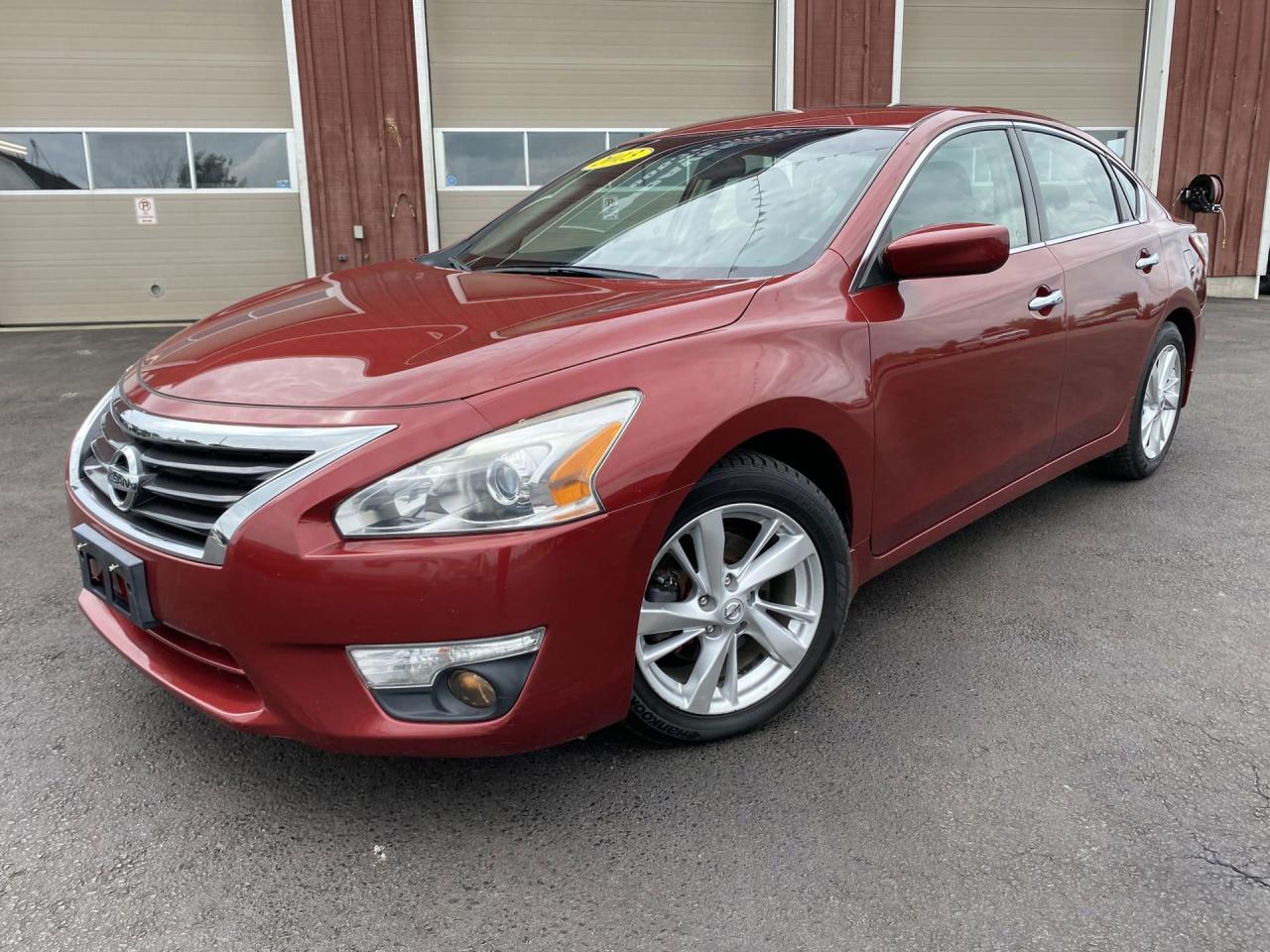 Used 2013 Nissan Altima 2.5 SV *No accidents* S. Records* for sale in Dunnville, ON