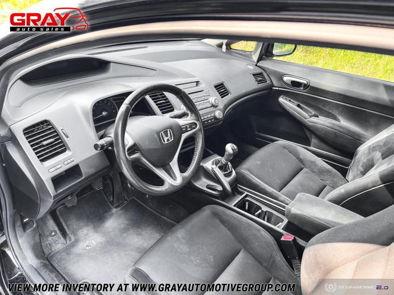 2011 Honda Civic  - Photo #12