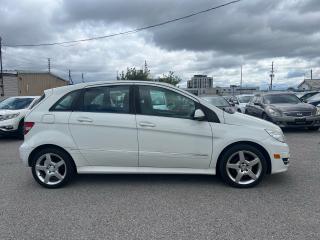 2011 Mercedes-Benz B-Class B 200 Turbo - Photo #4