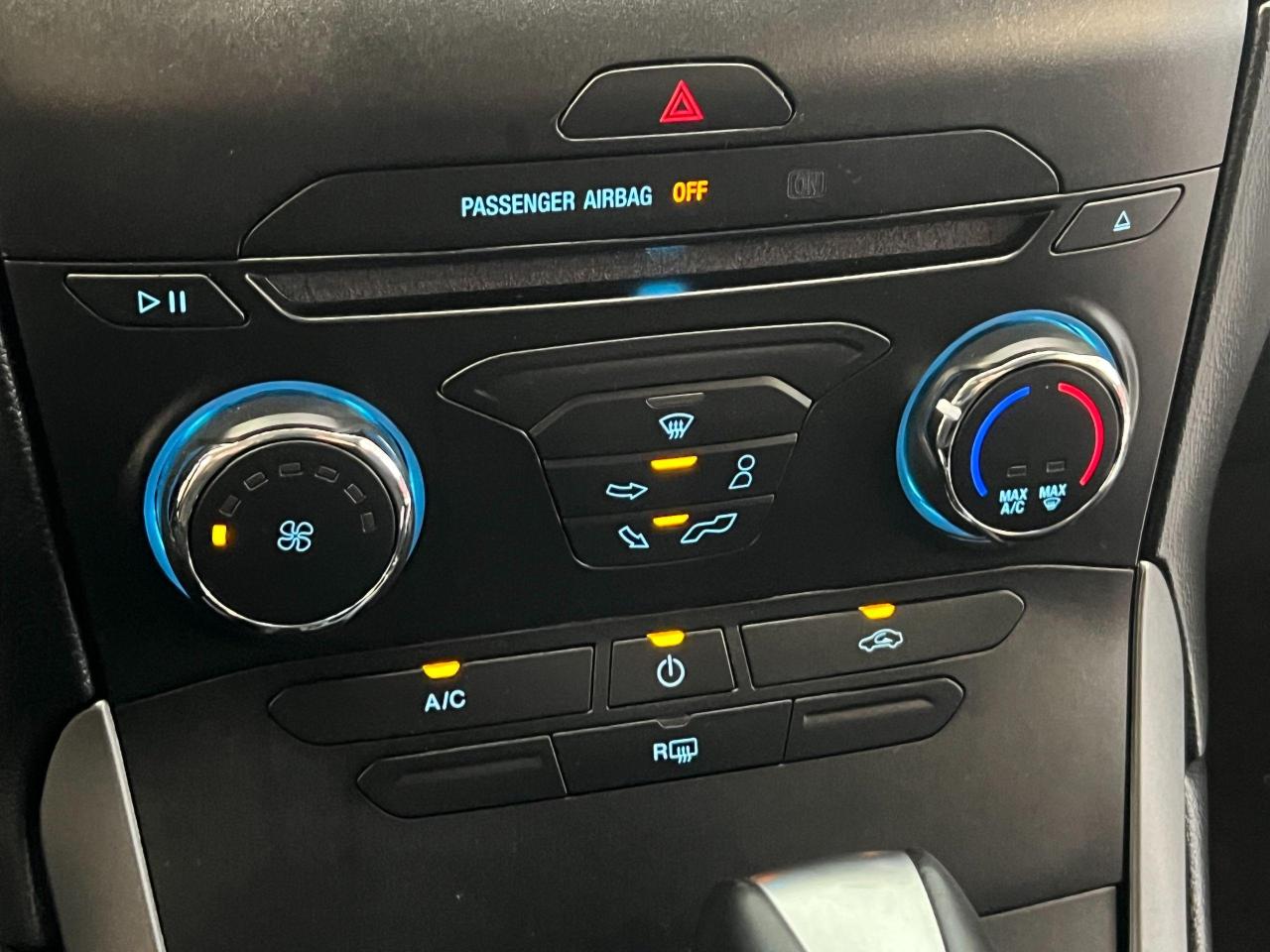 2016 Ford Edge SE+Camera+Bluetooth+A/C+New Brakes+CLEAN CARFAX - Photo #35