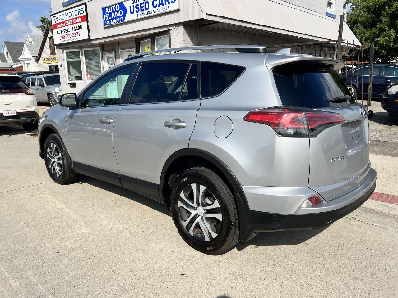 2017 Toyota RAV4 AWD 4dr LE - Photo #13