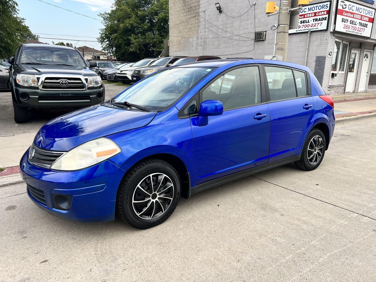 2012 Nissan Versa 5dr HB Auto 1.8 S - Photo #4