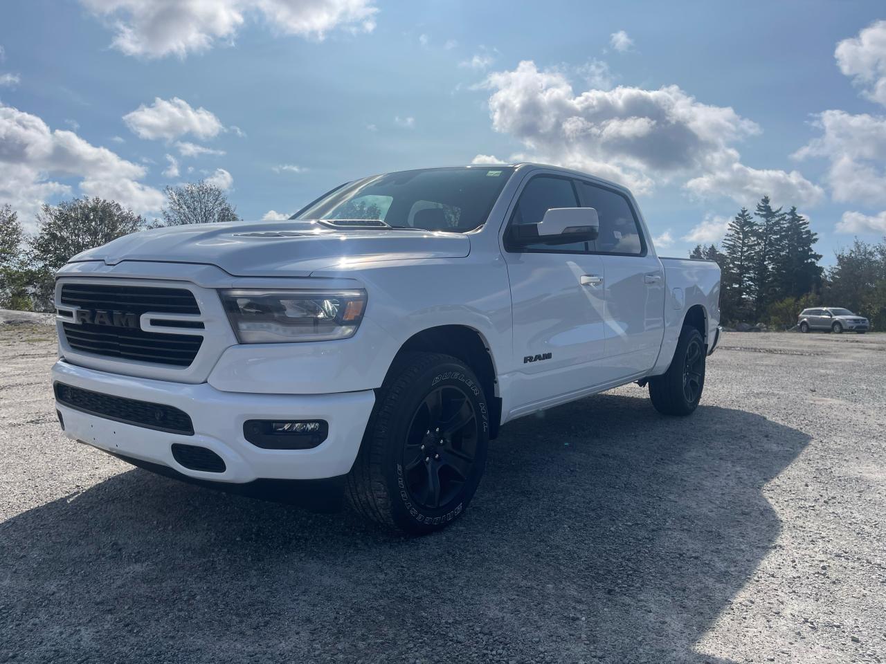 2024 RAM 1500 SPORT 4X4 CREW CAB 5'7" BOX Photo22
