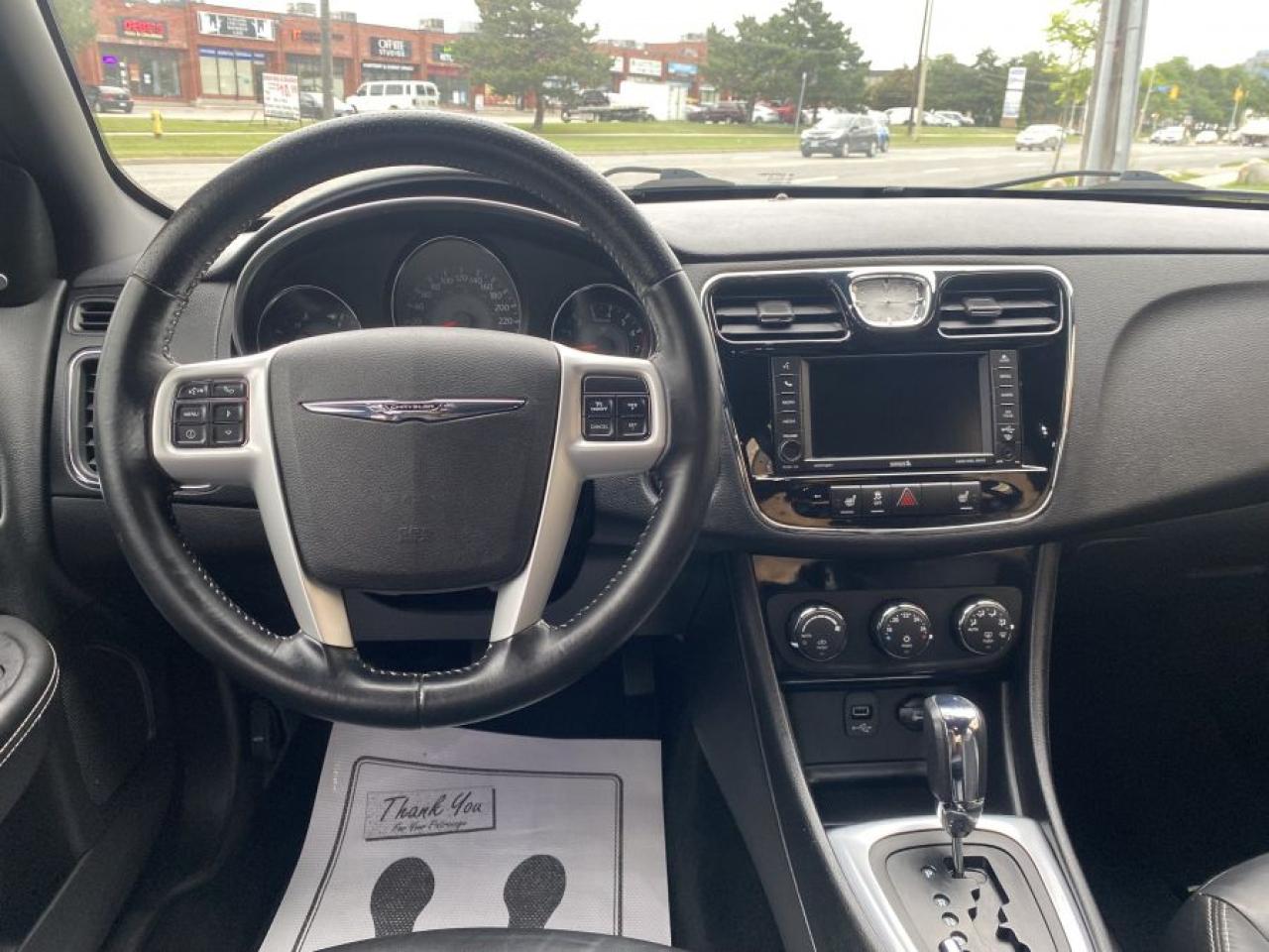 2014 Chrysler 200 S - Photo #13