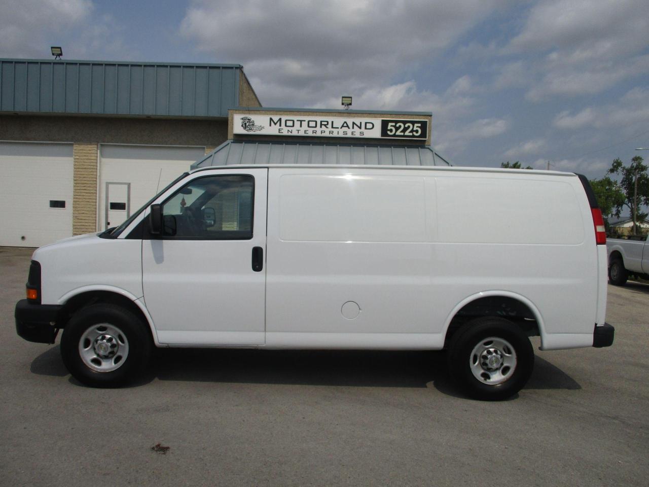 2011 Chevrolet Express  - Photo #1
