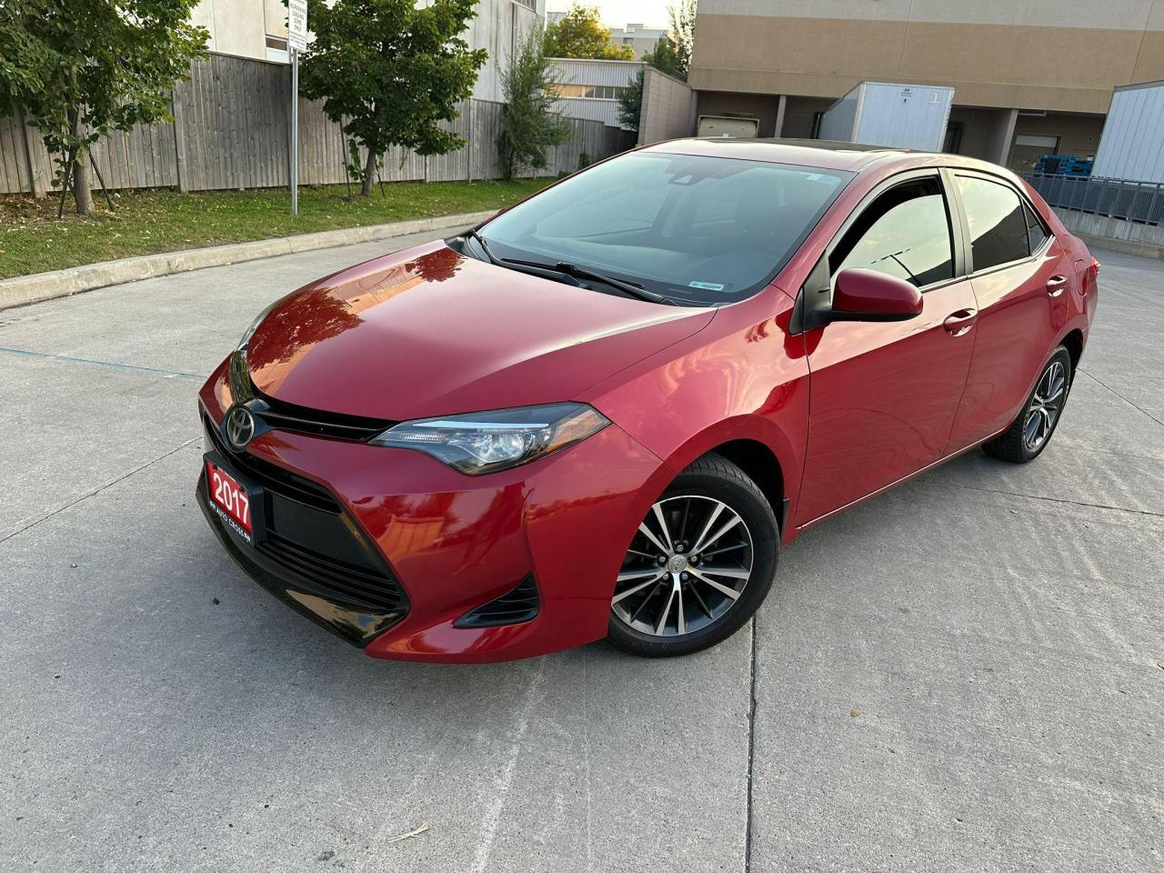 2017 Toyota Corolla Automatic,  Navi, Camera, roof, 3/Y Warranty avai