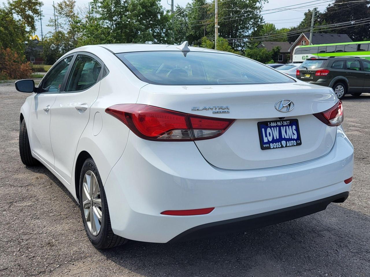 2016 Hyundai Elantra Sport Appearance Photo2