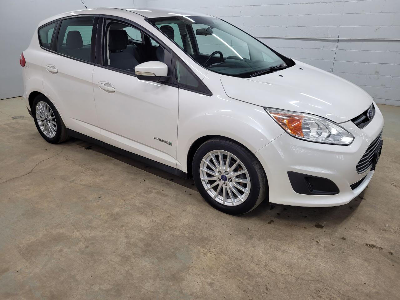 2013 Ford C-MAX SE Photo20