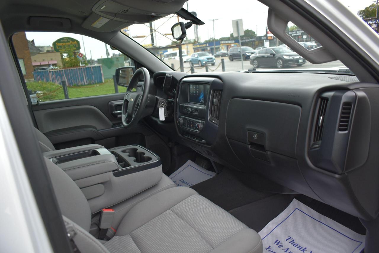 2018 Chevrolet Silverado 1500 LT - 5.3L - CREW CAB - Photo #20