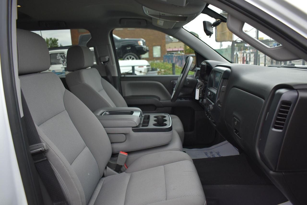 2018 Chevrolet Silverado 1500 LT - 5.3L - CREW CAB - Photo #21