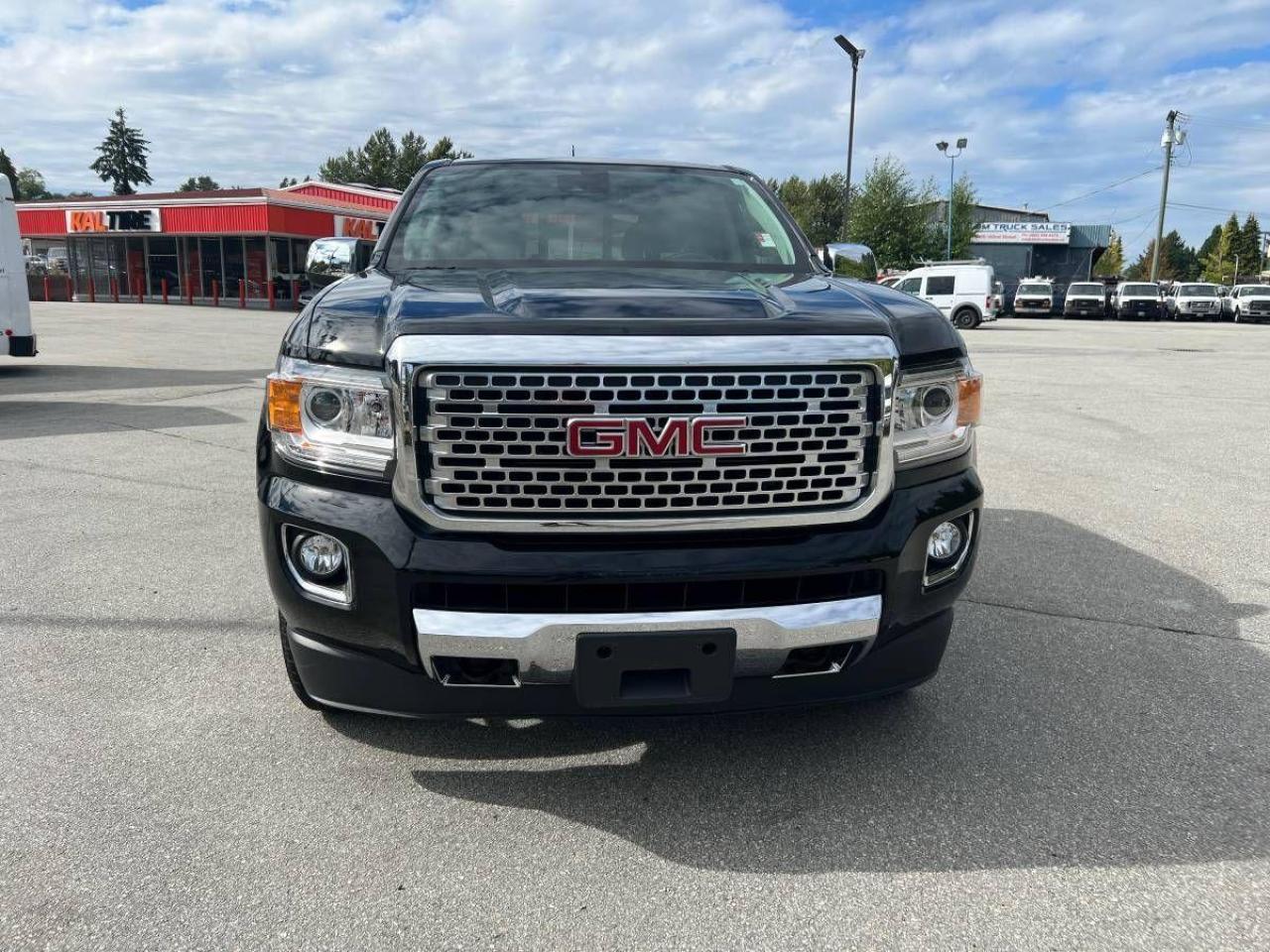 2020 GMC Canyon 4WD Crew Cab 128" Denali - Photo #2