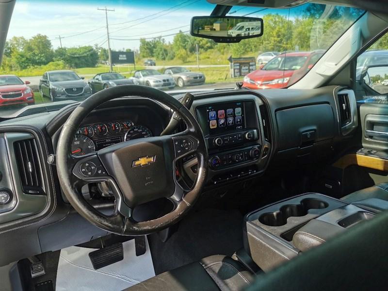 2018 Chevrolet Silverado 1500 LTZ - Photo #25