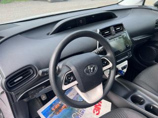 2016 Toyota Prius TECHNOLOGY - Photo #6