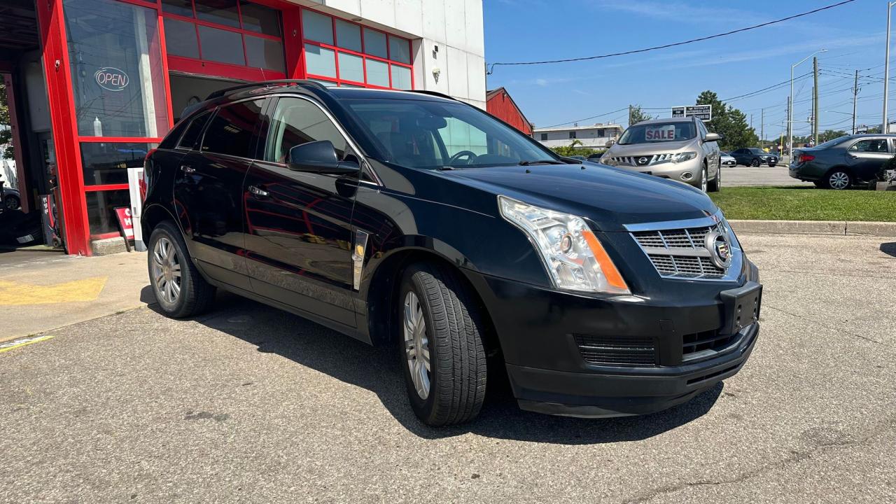 2010 Cadillac SRX  - Photo #1