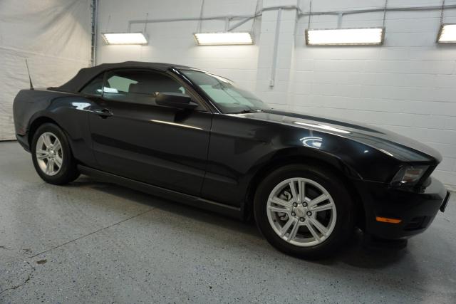 2011 Ford Mustang V6 3.7L CONVERTIBLE *ACCIDENT FREE* CERTIFIED CRUISE CONTROL ALLOYS