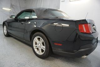 2011 Ford Mustang V6 3.7L CONVERTIBLE *ACCIDENT FREE* CERTIFIED CRUISE CONTROL ALLOYS - Photo #4
