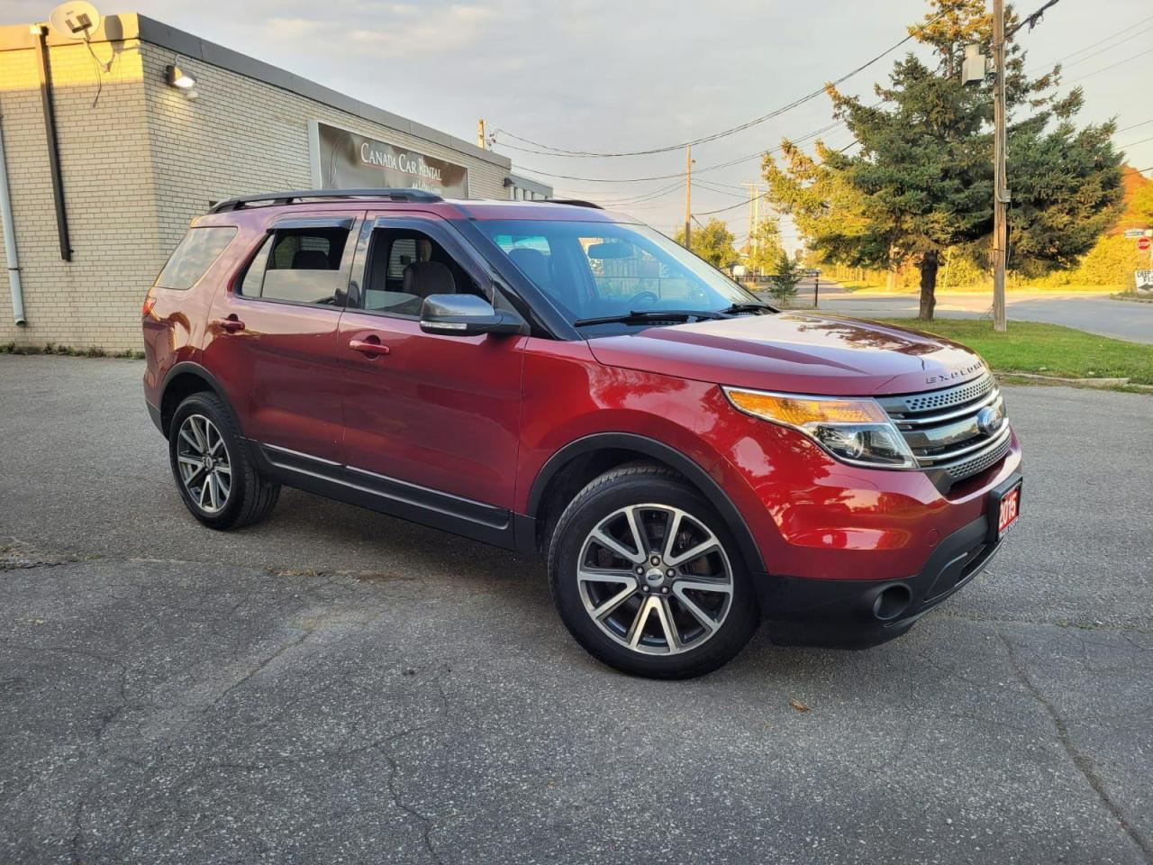 Used 2015 Ford Explorer XLT, 7 Pass, AWD, Leather, 3/Y Warranty available for sale in Toronto, ON