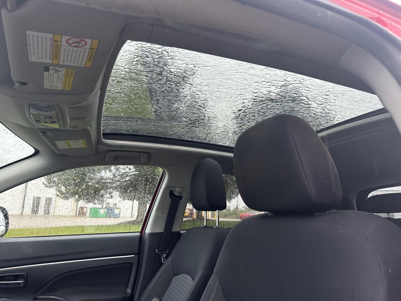 2011 Mitsubishi RVR GT - 4WD - PANORAMIC ROOF - Photo #9