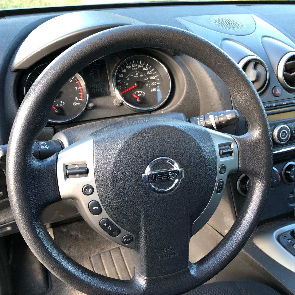 2013 Nissan Rogue AWD - Photo #4