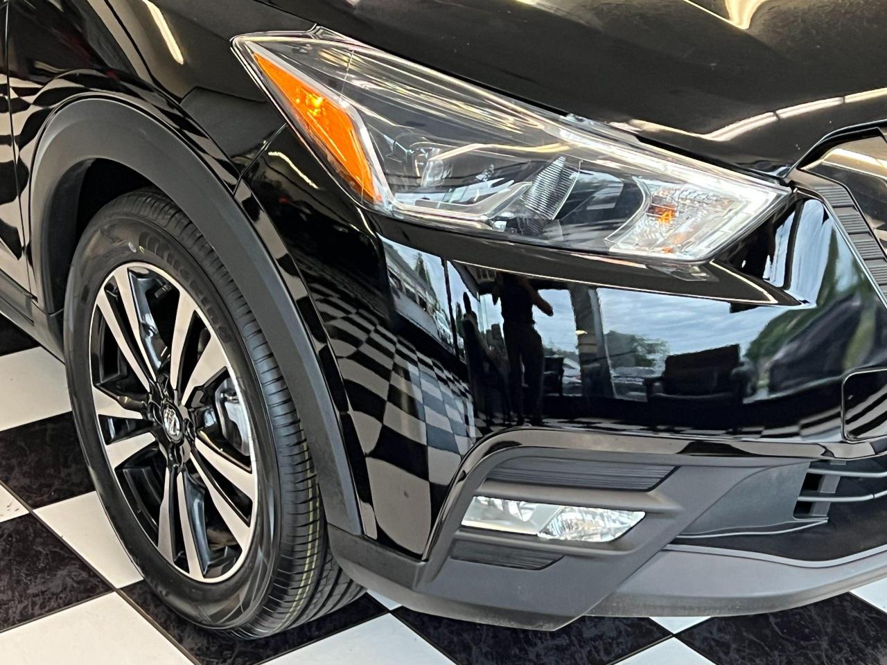 2019 Nissan Kicks SR+Leather+ApplePlay+BlindSpot+CLEAN CARFAX Photo116