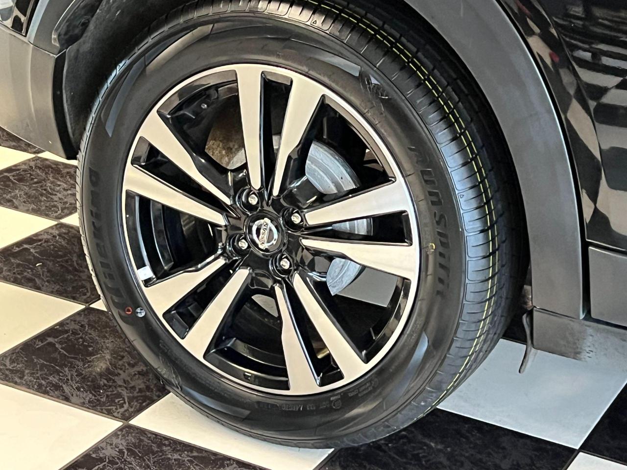 2019 Nissan Kicks SR+Leather+ApplePlay+BlindSpot+CLEAN CARFAX Photo133