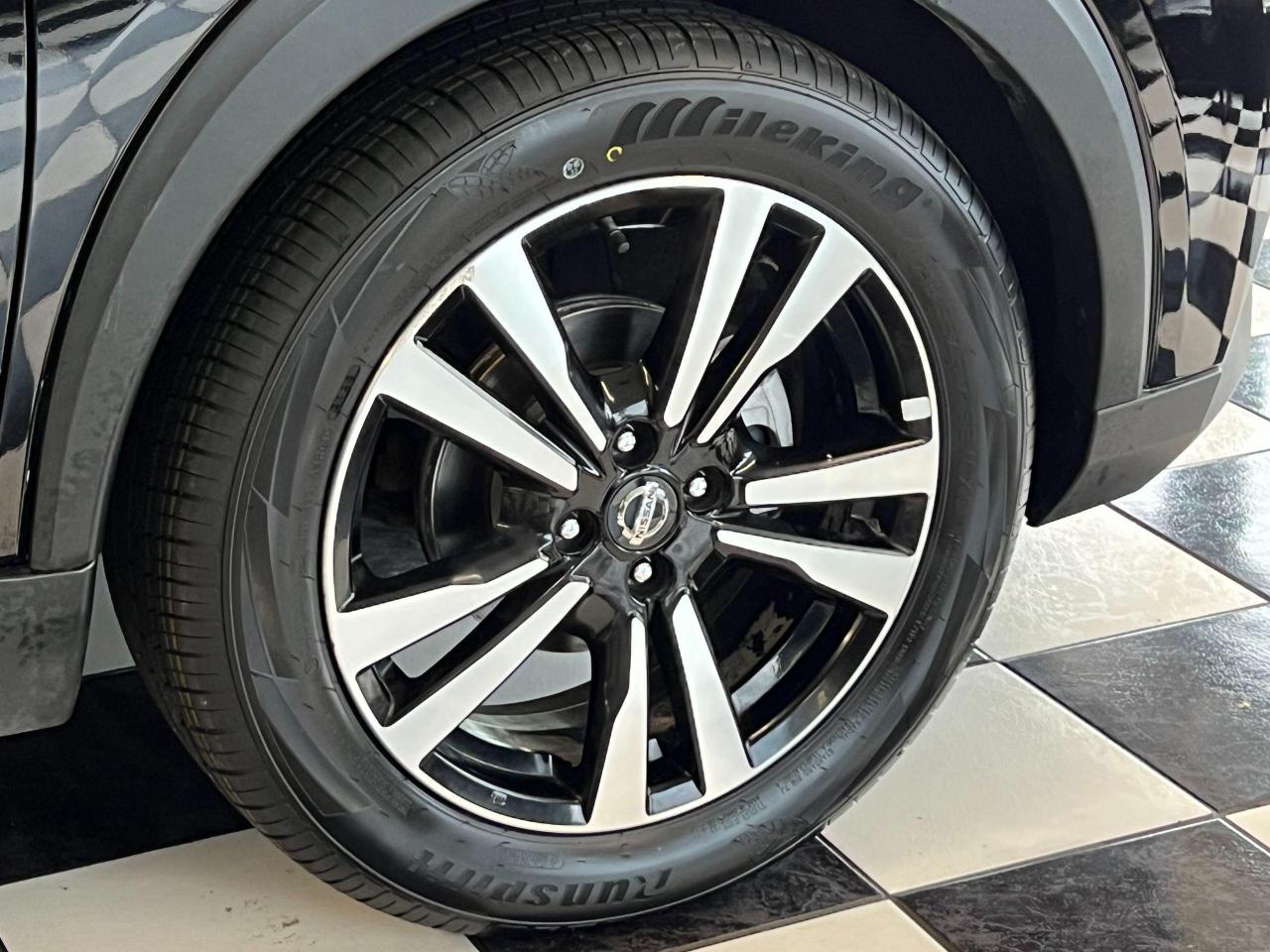 2019 Nissan Kicks SR+Leather+ApplePlay+BlindSpot+CLEAN CARFAX - Photo #59