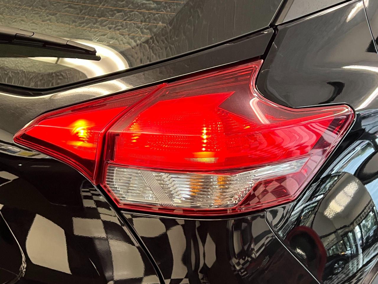 2019 Nissan Kicks SR+Leather+ApplePlay+BlindSpot+CLEAN CARFAX - Photo #66