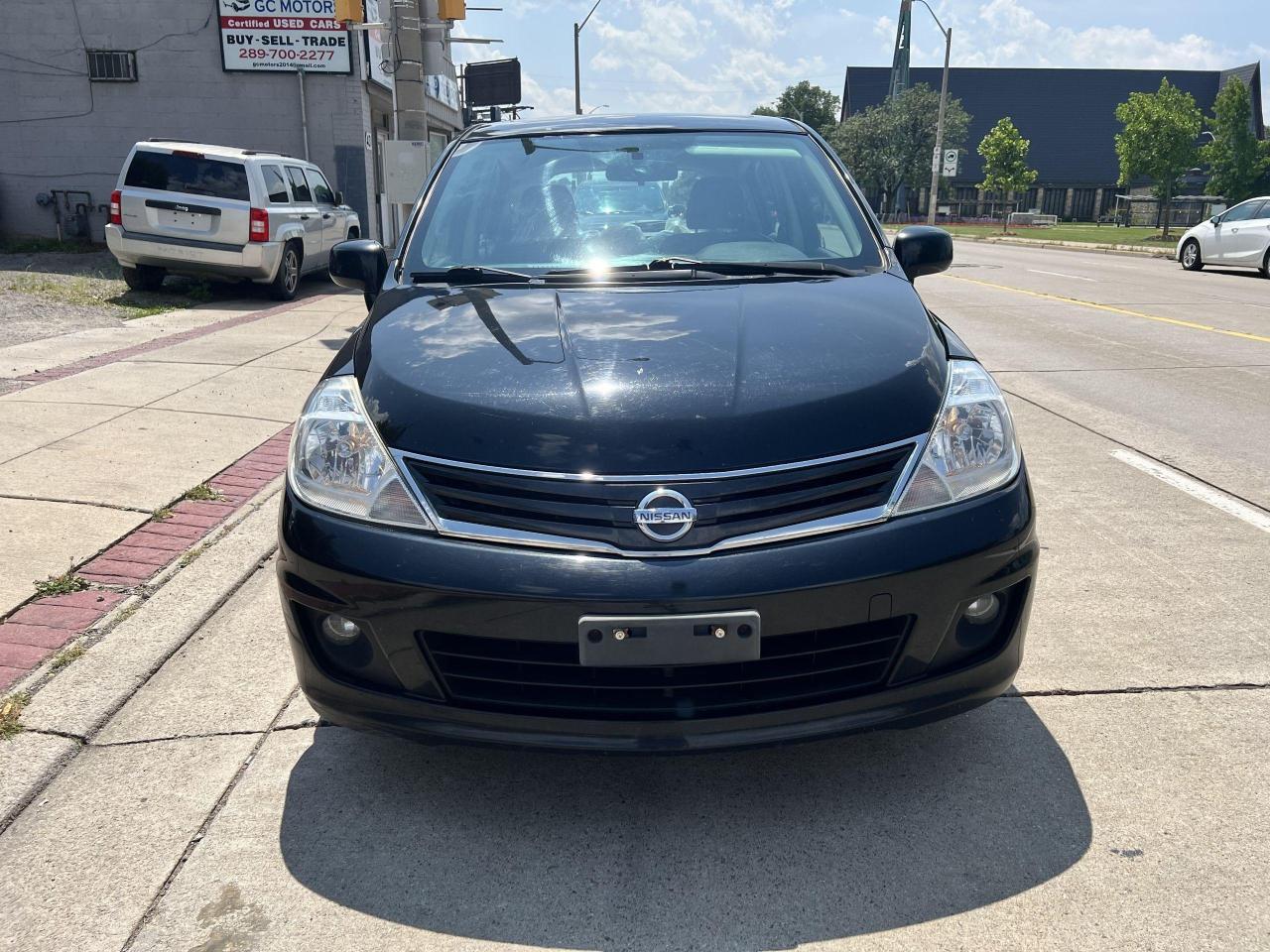 Used 2012 Nissan Versa SL for sale in Hamilton, ON