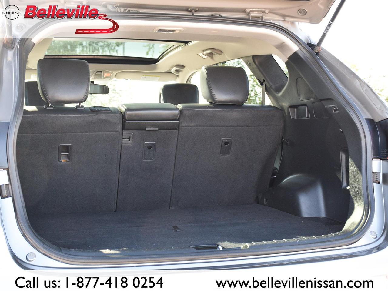 2018 Hyundai Santa Fe Sport SE- AWD, Clean, Leather, Sunroof, heated seats. Photo
