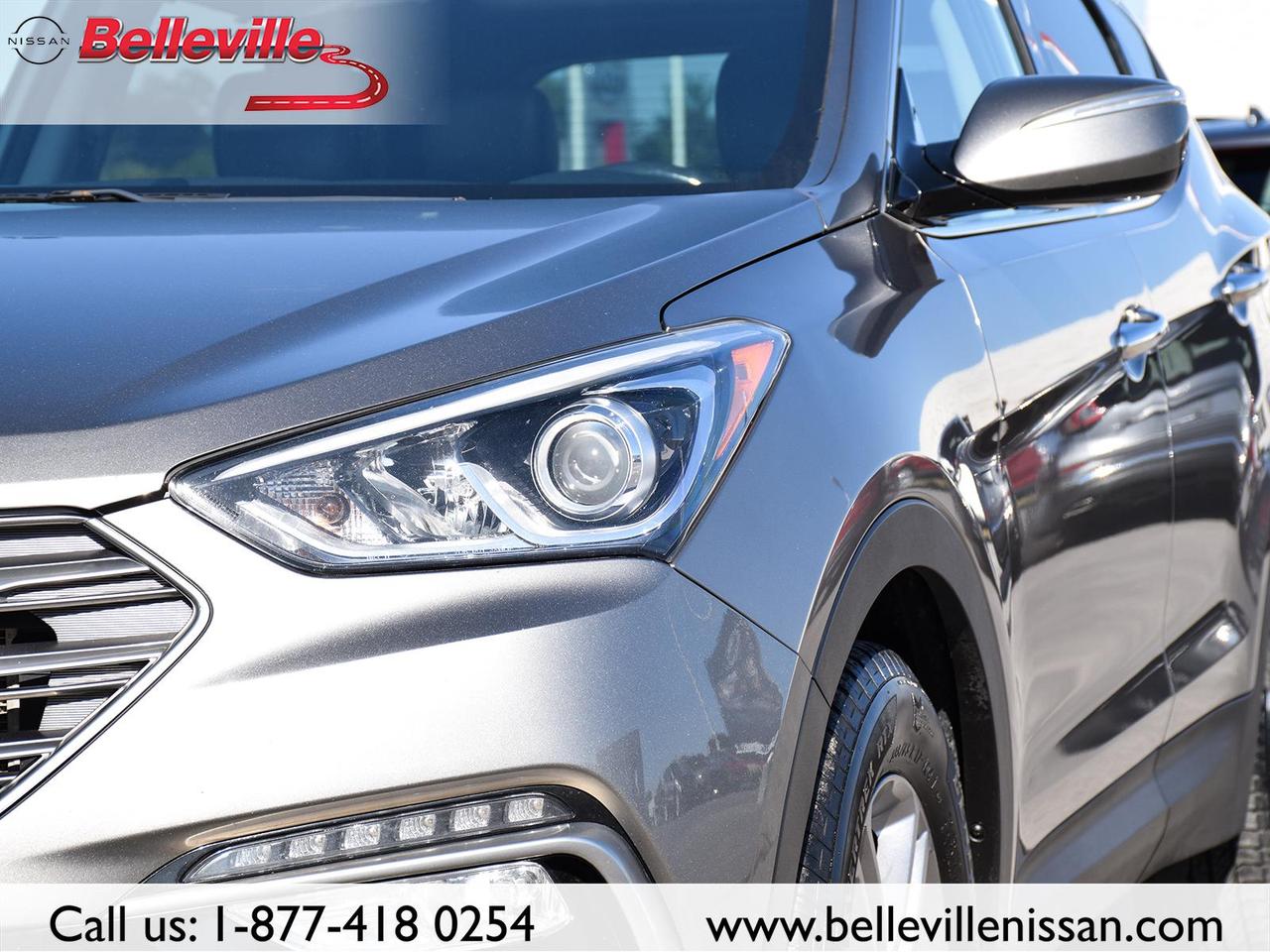 2018 Hyundai Santa Fe Sport SE- AWD, Clean, Leather, Sunroof, heated seats. Photo