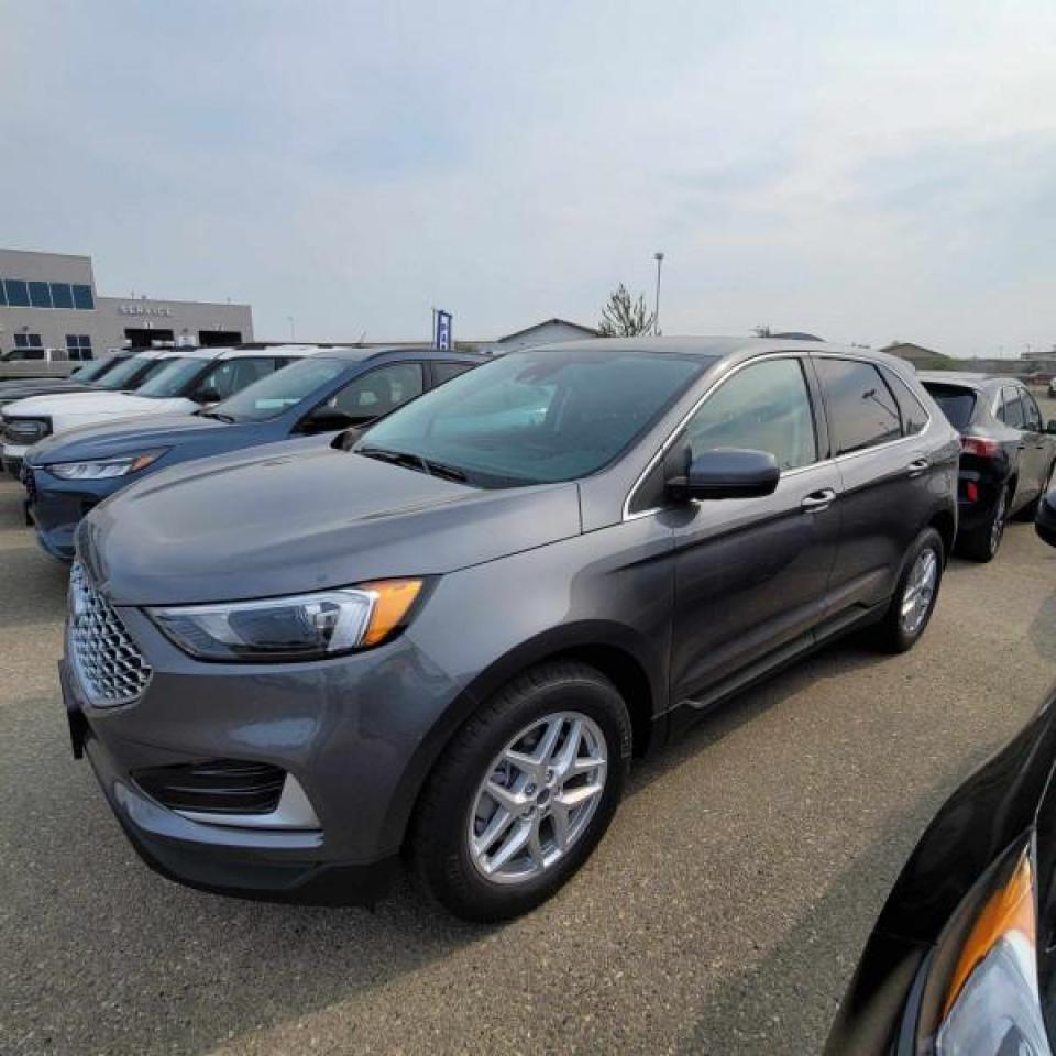2024 Ford Edge SEL  - Activex Seats Photo0
