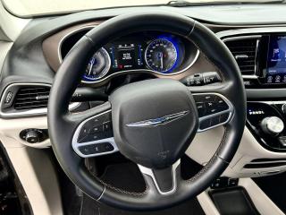 2017 Chrysler Pacifica Touring - Photo #16