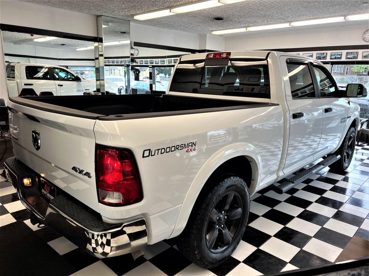 2015 RAM 1500 Outdoorsman 3.0L Diesel 4x4 CREW+Camera+A/C Photo80