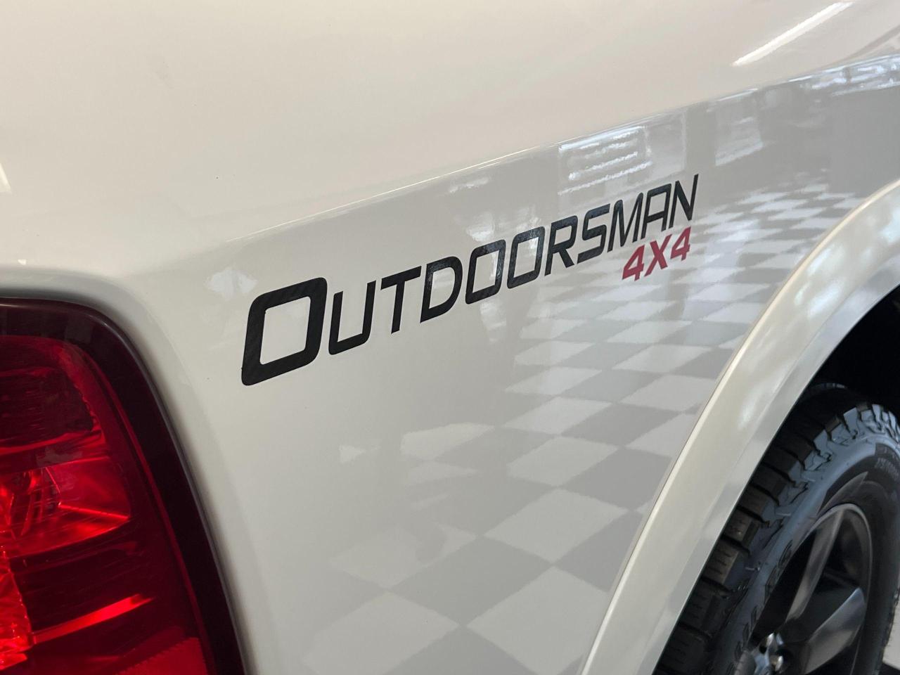 2015 RAM 1500 Outdoorsman 3.0L Diesel 4x4 CREW+Camera+A/C Photo144