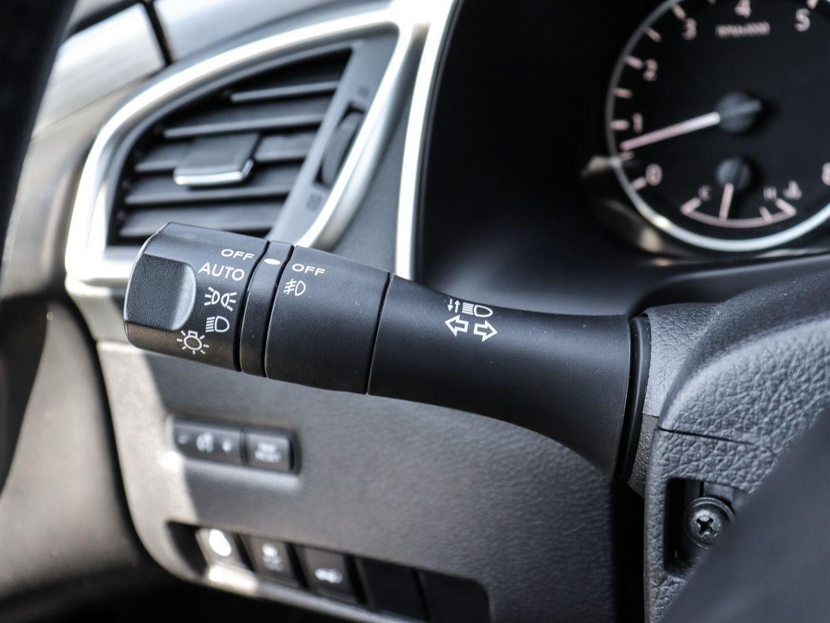 2018 Nissan Murano SV AWD Remote Starter,NavigationReaCamHeated Seat - Photo #23