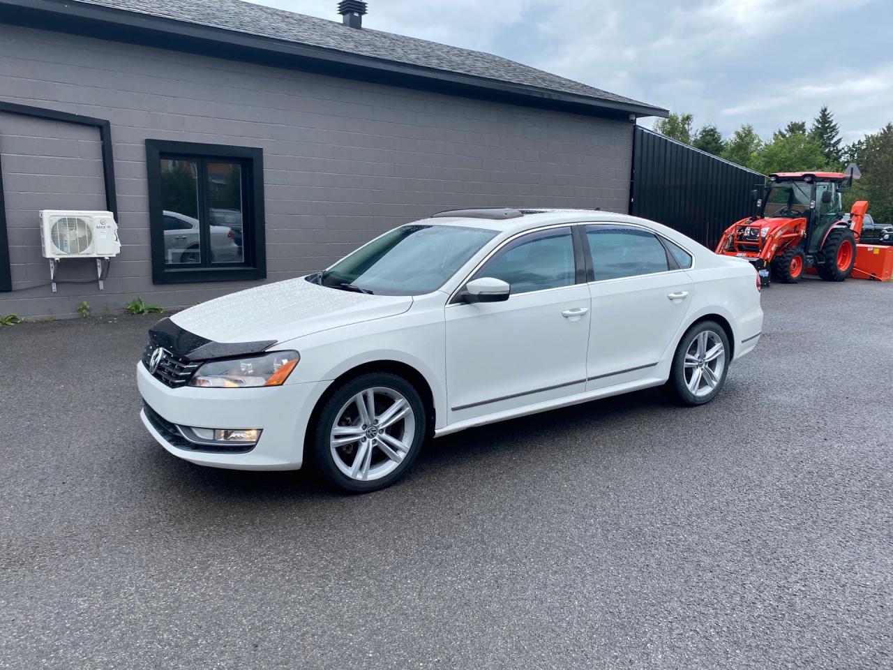 2014 Volkswagen Passat 4DR SDN 2.0 TDI DSG COMFORTLINE - Photo #1