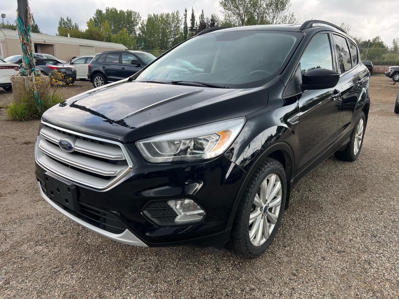 2019 Ford Escape Panoramic Roof Leather Back up Camera + - Photo #1