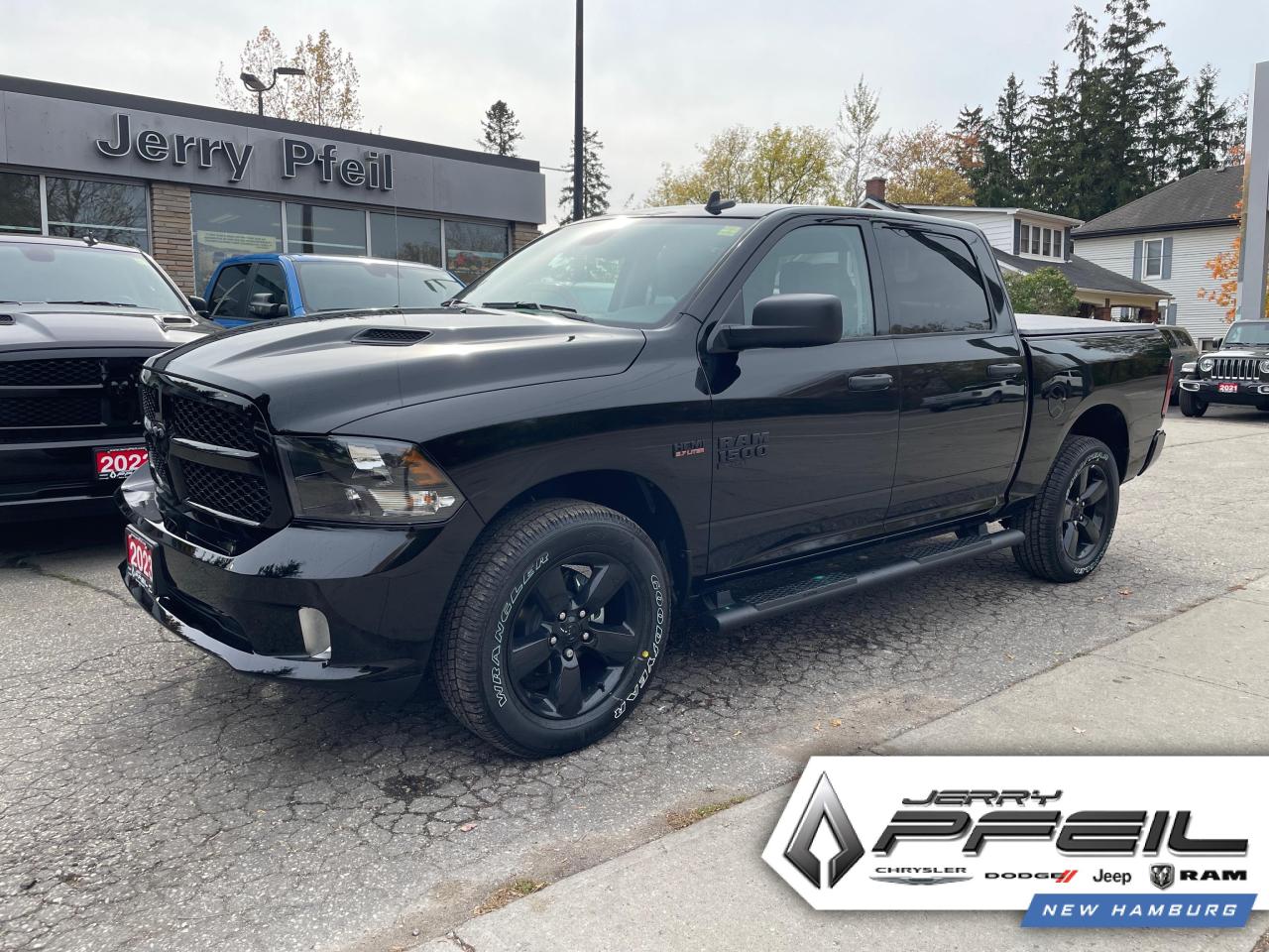 New 2023 RAM 1500 Classic TRADESMAN for sale in New Hamburg, ON