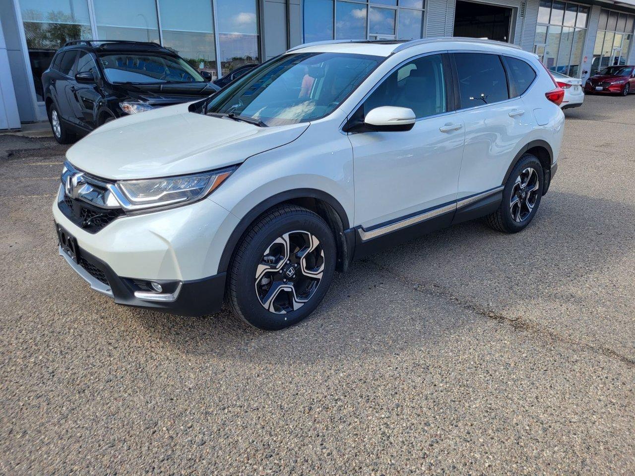 Used 2017 Honda CR-V Touring|HtdLthr|Local|RmtStart|HtdWheel|Nav|Loaded for sale in Brandon, MB