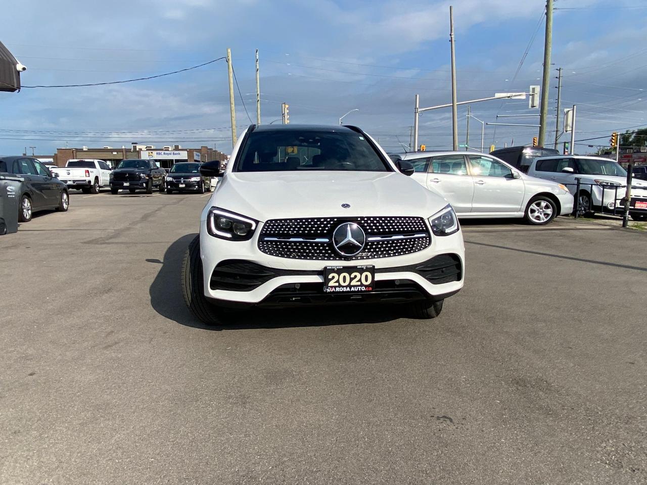 2020 Mercedes-Benz GLC 300 AMG SPORT PKG PREMIUM NIGHT PKG 4MATIC NO ACCIDENT - Photo #10