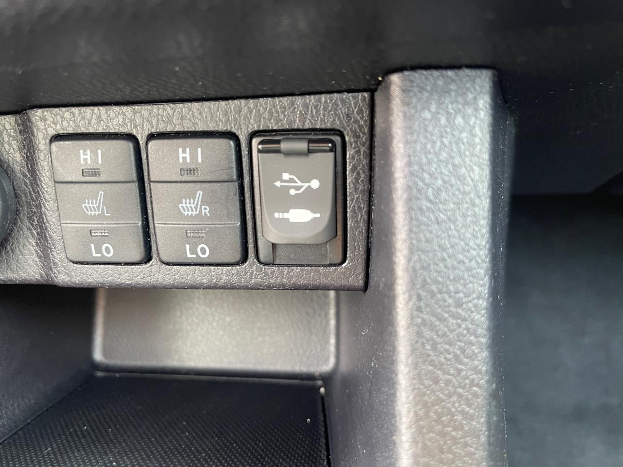 2019 Toyota Corolla LE, Alloys, Sunroof, Lane Keep Assist,Adapt.Cruise - Photo #16