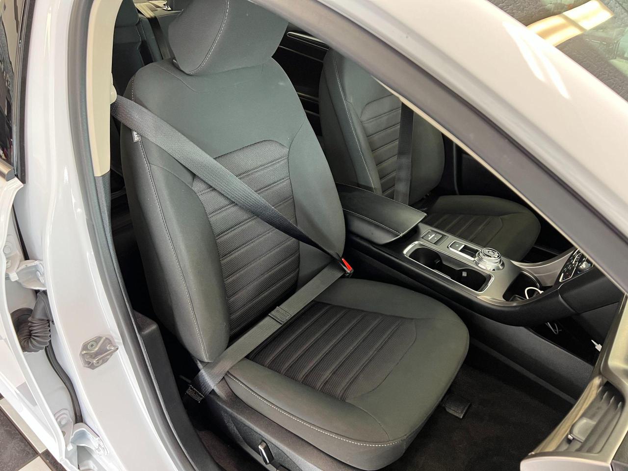 2020 Ford Fusion Energi SEL Hybrid+New Tires+ApplePlay+CLEAN CARFAX - Photo #24