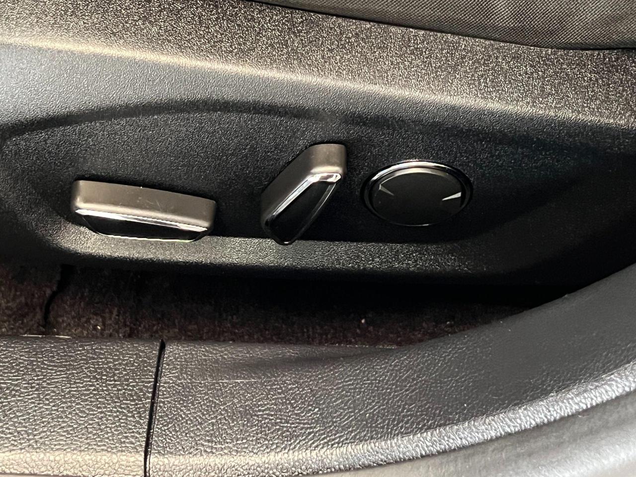 2020 Ford Fusion Energi SEL Hybrid+New Tires+ApplePlay+CLEAN CARFAX - Photo #48