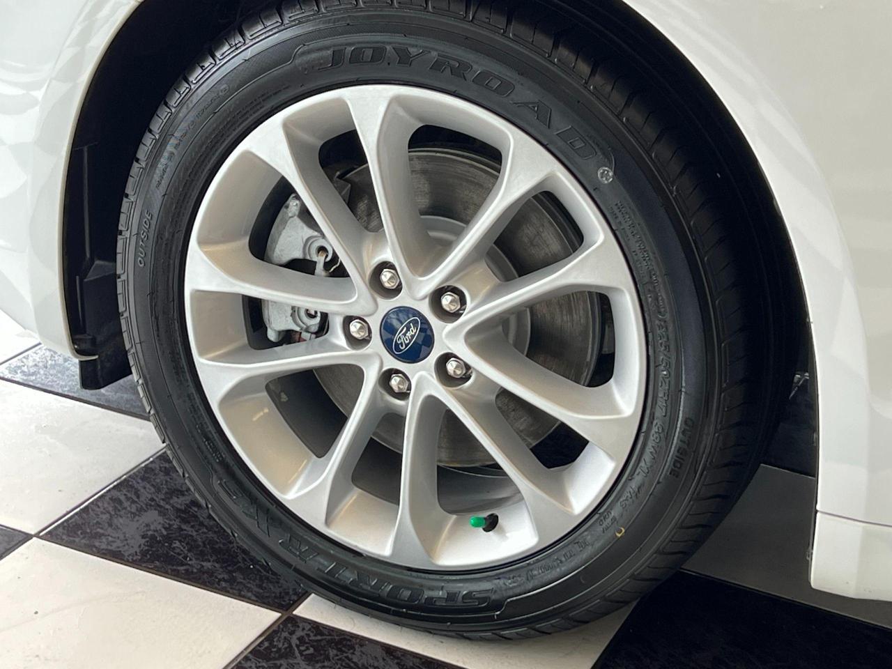 2020 Ford Fusion Energi SEL Hybrid+New Tires+ApplePlay+CLEAN CARFAX - Photo #60
